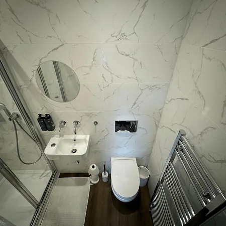Southgate Luxury Apartments Elland Экстерьер фото