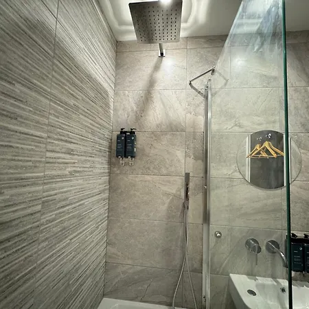 Southgate Luxury Apartments Elland Экстерьер фото