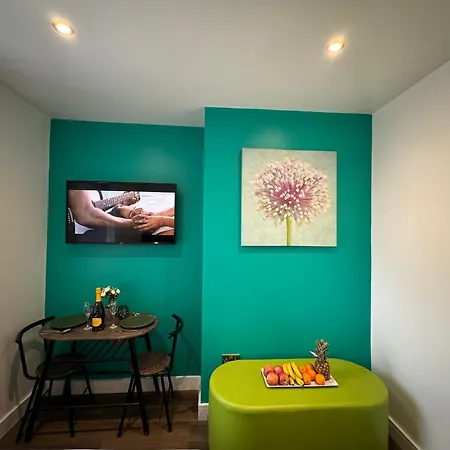 Southgate Luxury Apartments Elland Экстерьер фото