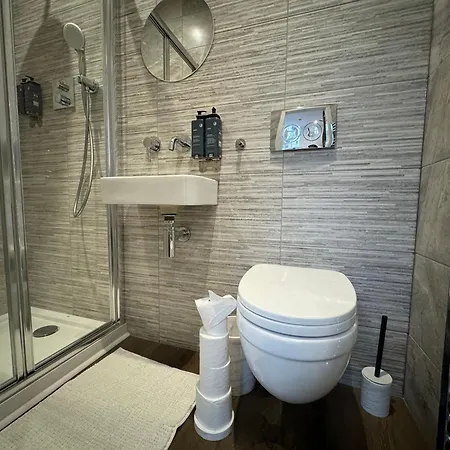 Southgate Luxury Apartments Elland Экстерьер фото
