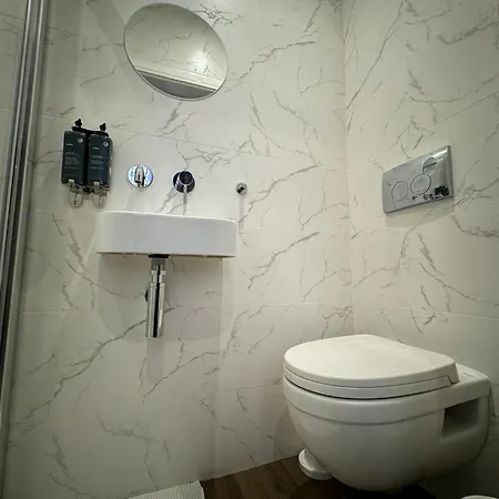 Southgate Luxury Apartments Elland Экстерьер фото