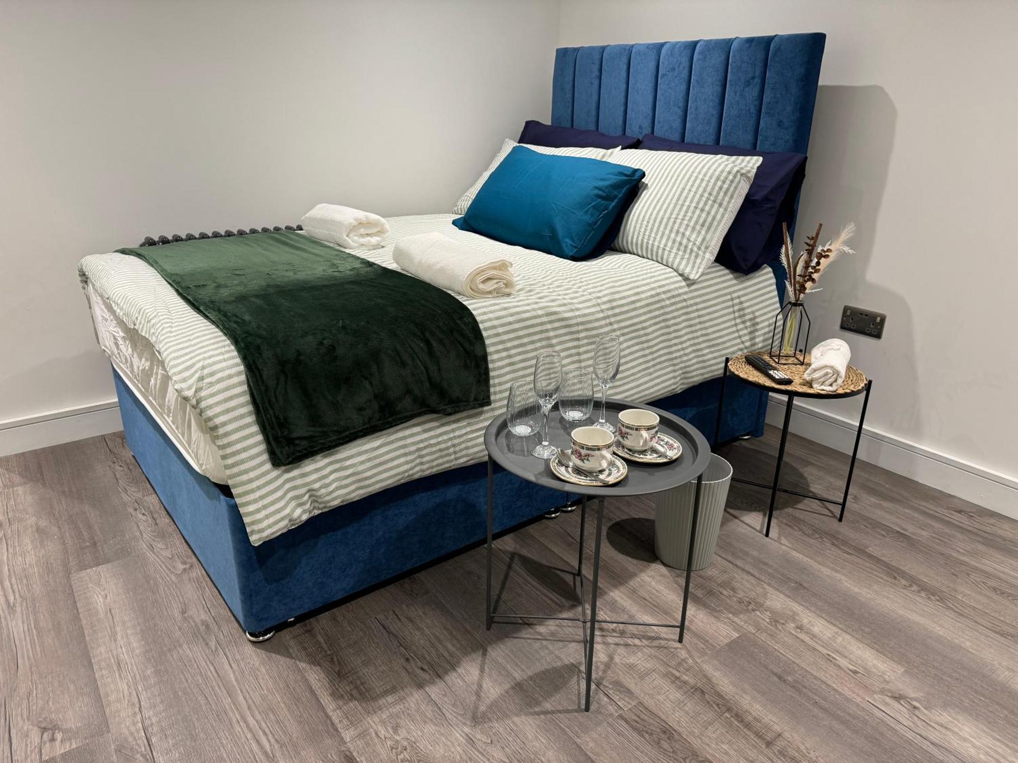 Southgate Luxury Apartment Elland