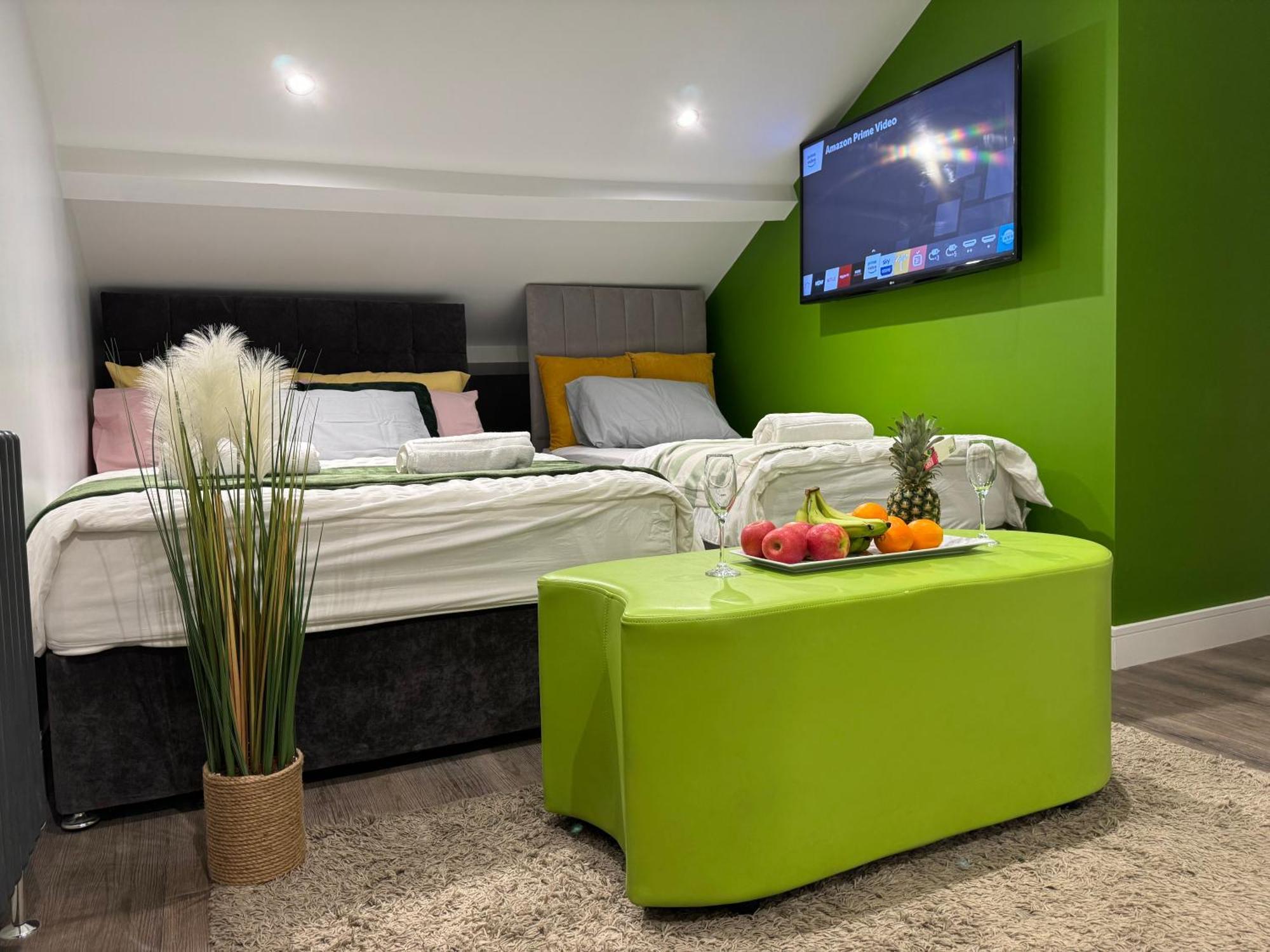 Southgate Luxury *