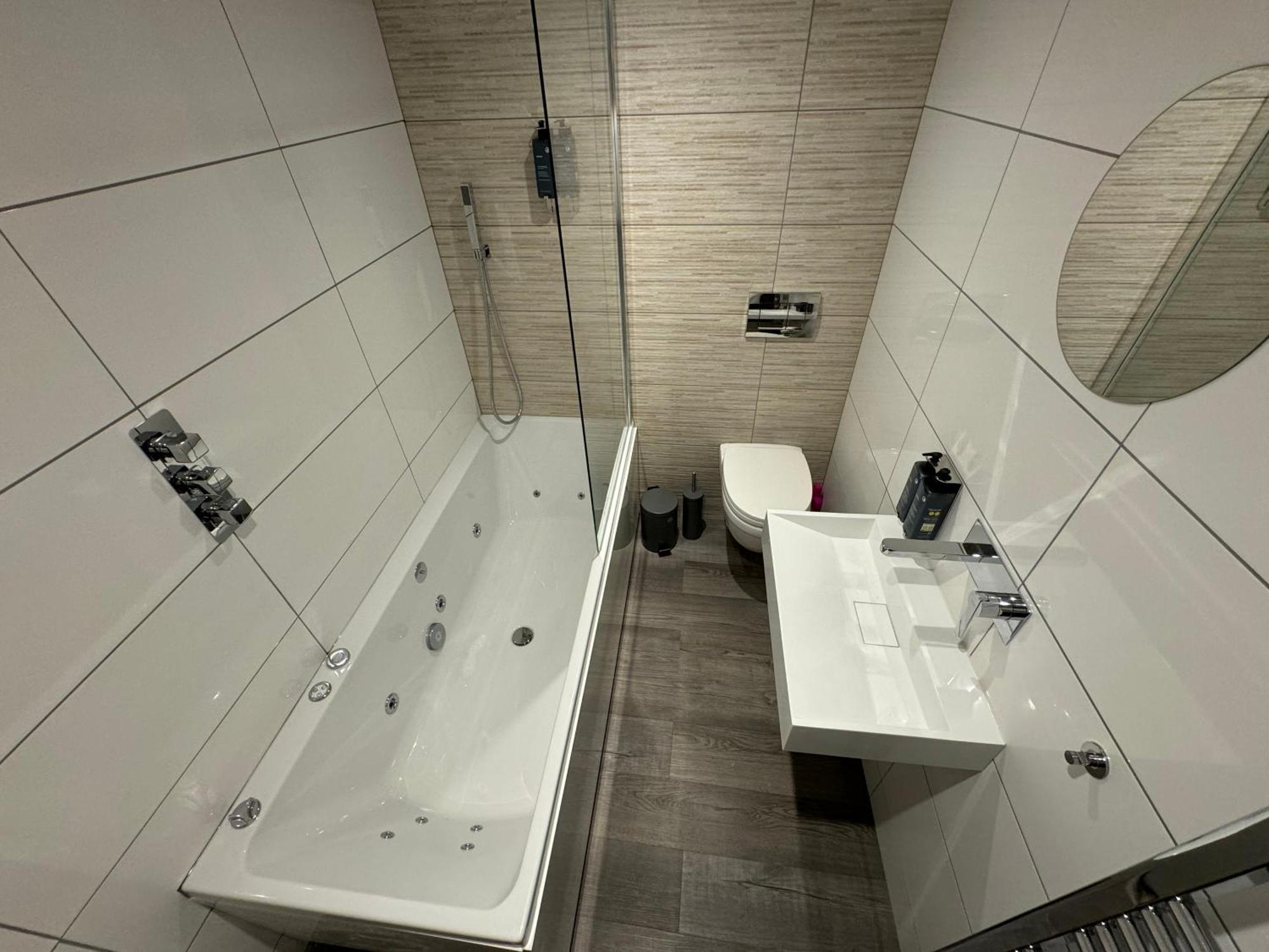 Southgate Luxury Apartment Elland