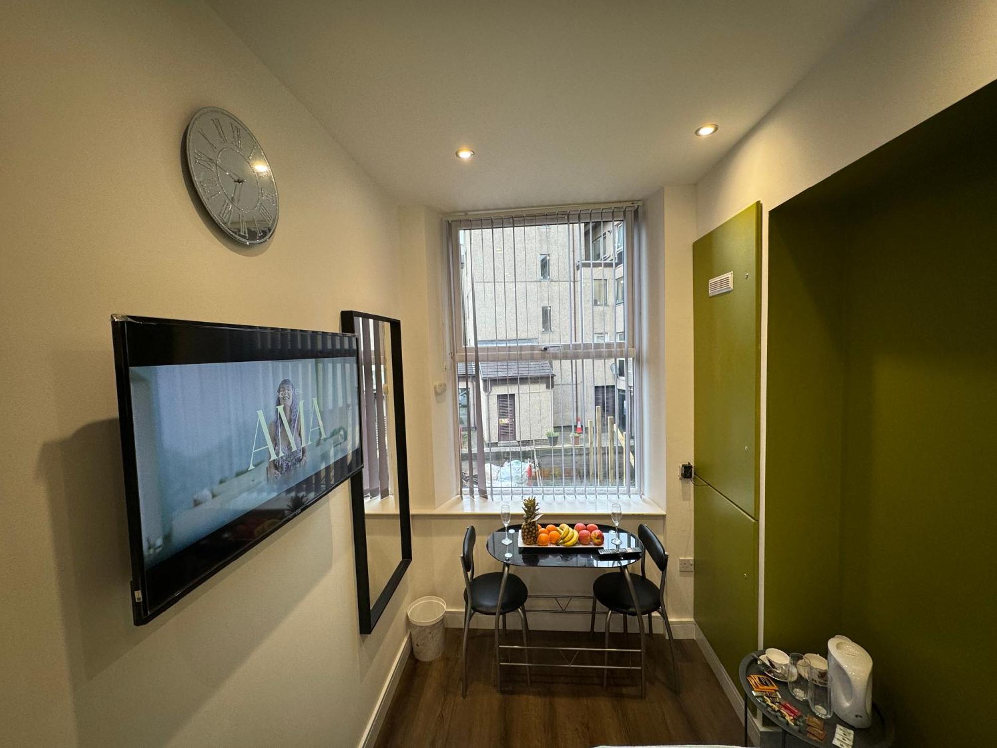 Southgate Luxury Apartment Elland