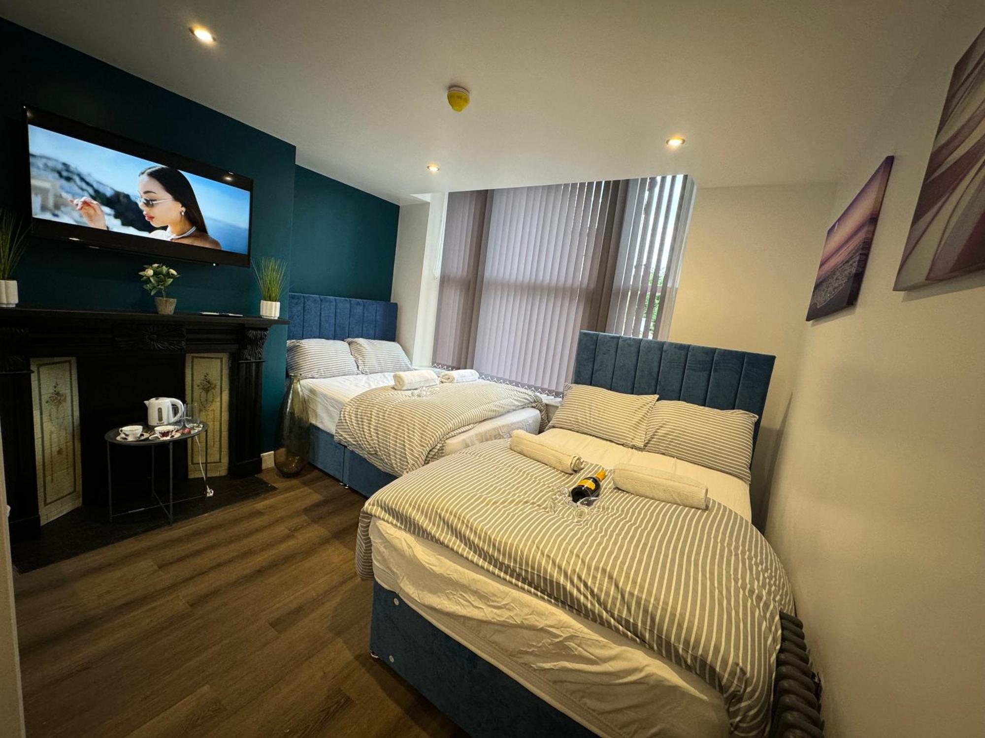 Southgate Luxury Elland