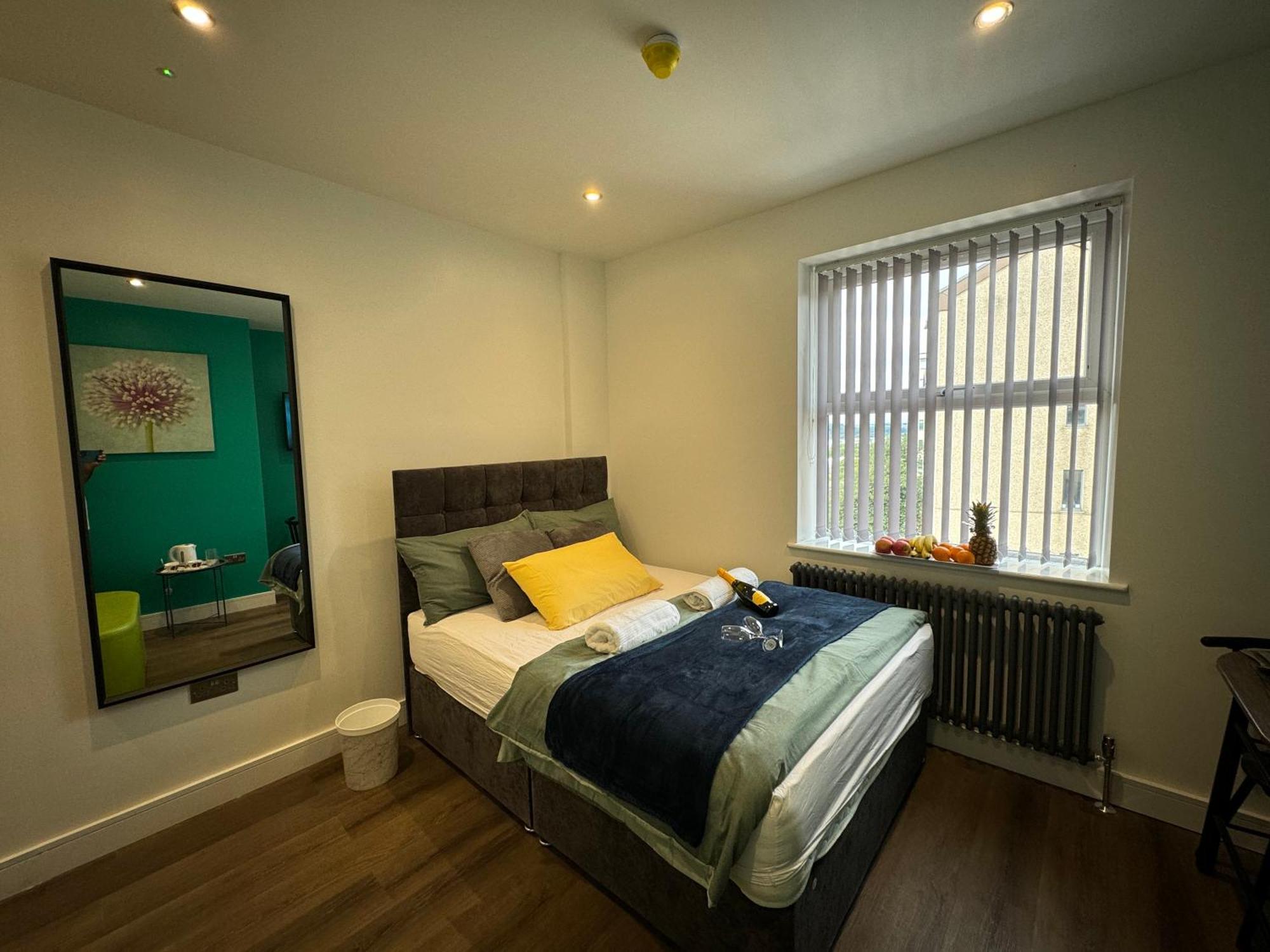 Apartment Southgate Luxury Elland