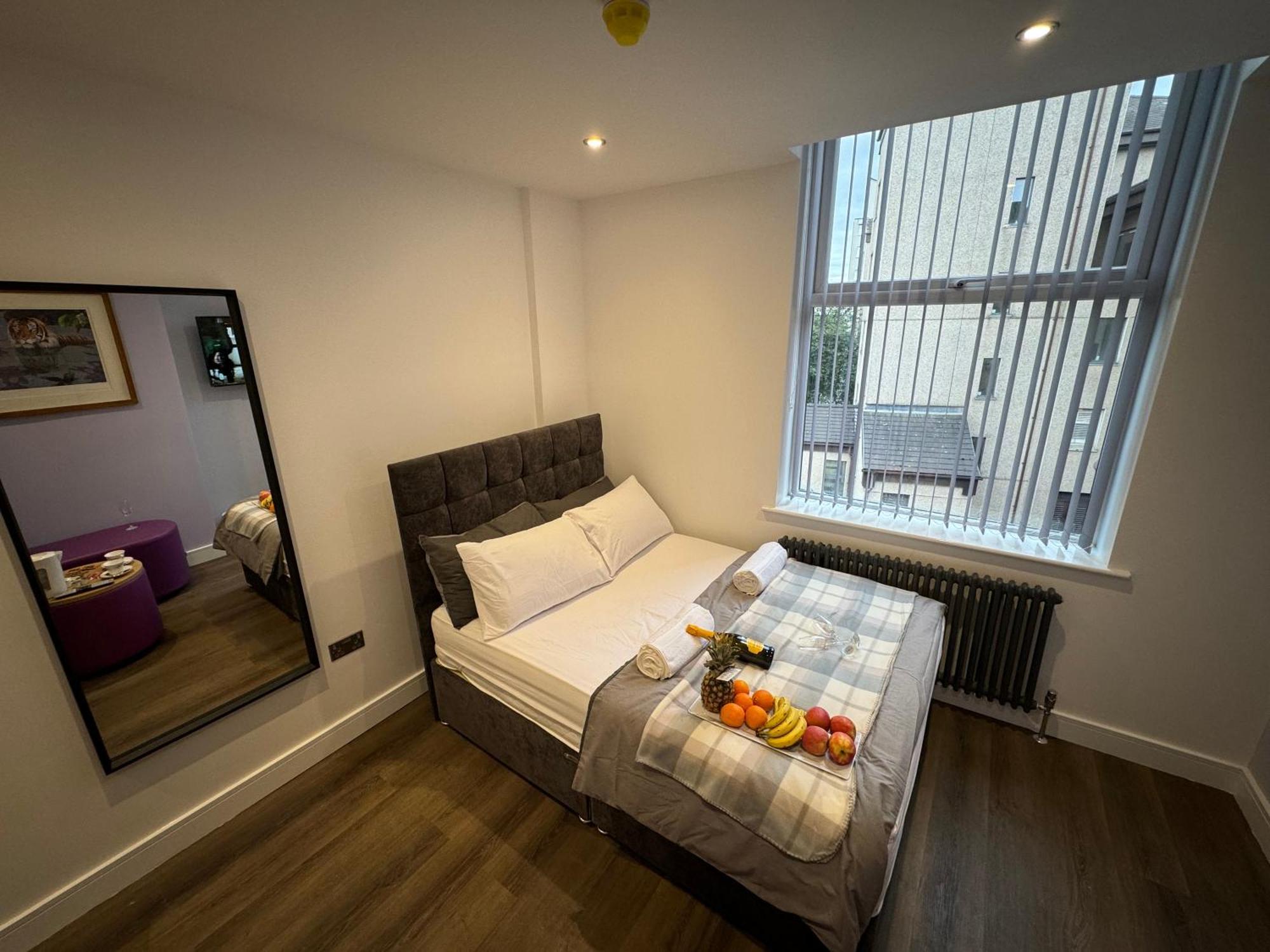 Southgate Luxury Apartment *