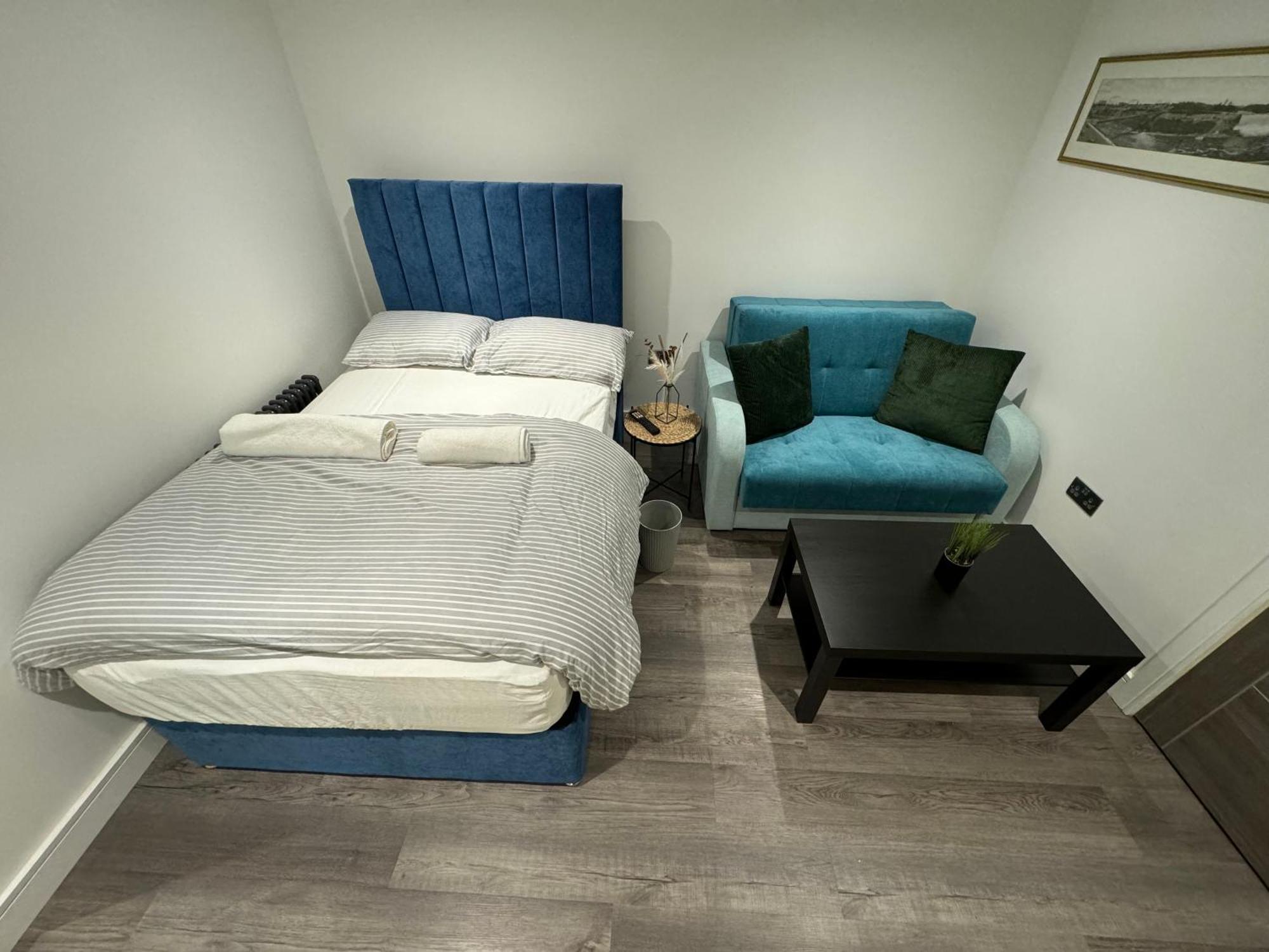 Southgate Luxury Elland